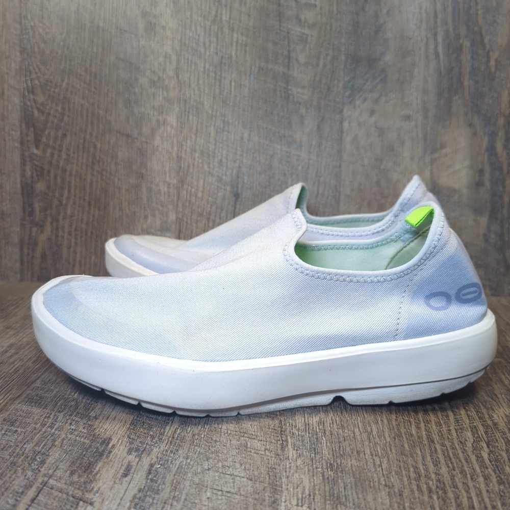 Oofos Womens OOMG Eezee Low Size 8.5 Blue White Lightweight Comfort Shoes **READ - Picture 6 of 13